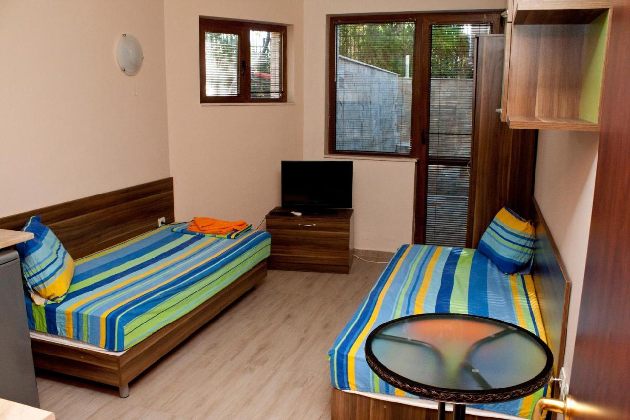 Fantasy Apartments Saint Constantine And Helena Resort Sf. Constantin și Elena Exterior foto