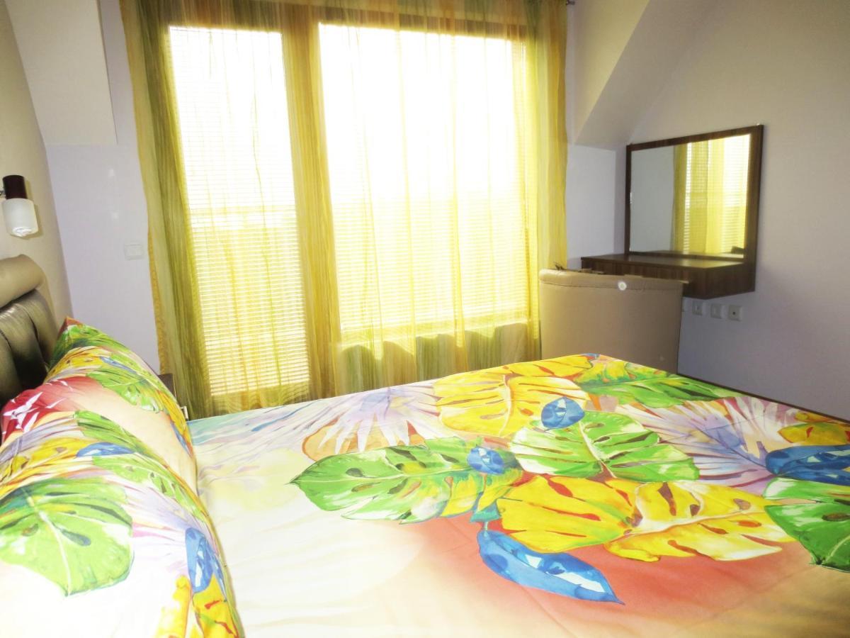 Fantasy Apartments Saint Constantine And Helena Resort Sf. Constantin și Elena Exterior foto