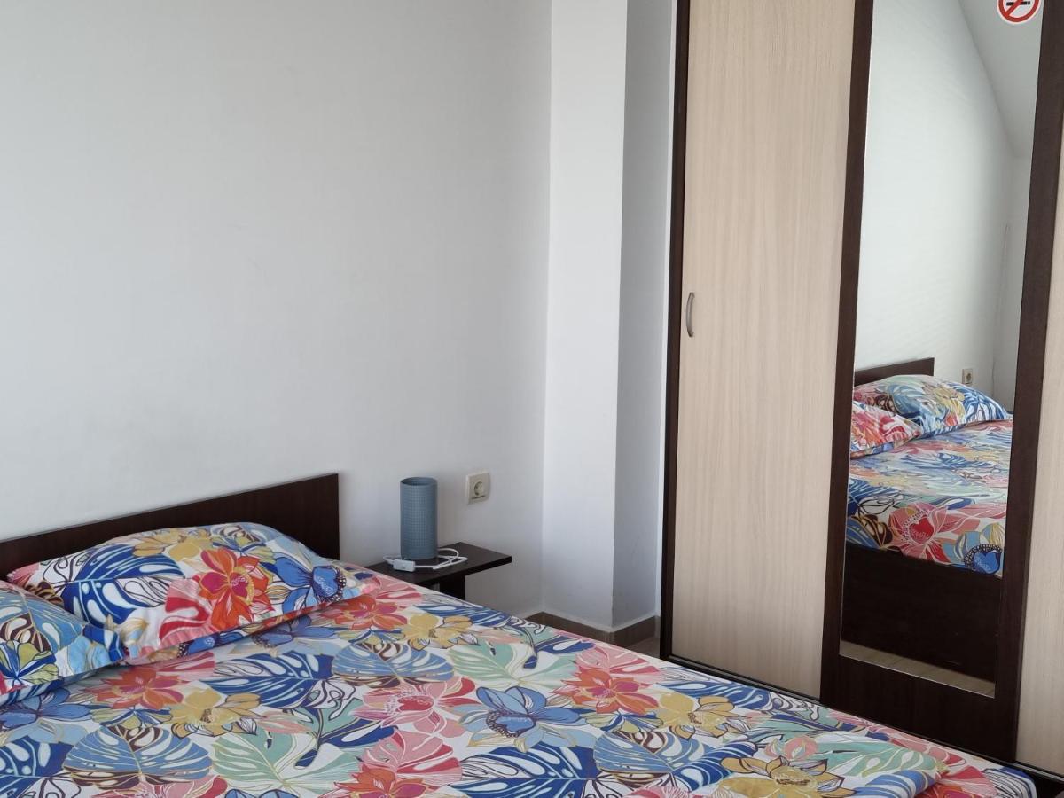 Fantasy Apartments Saint Constantine And Helena Resort Sf. Constantin și Elena Exterior foto